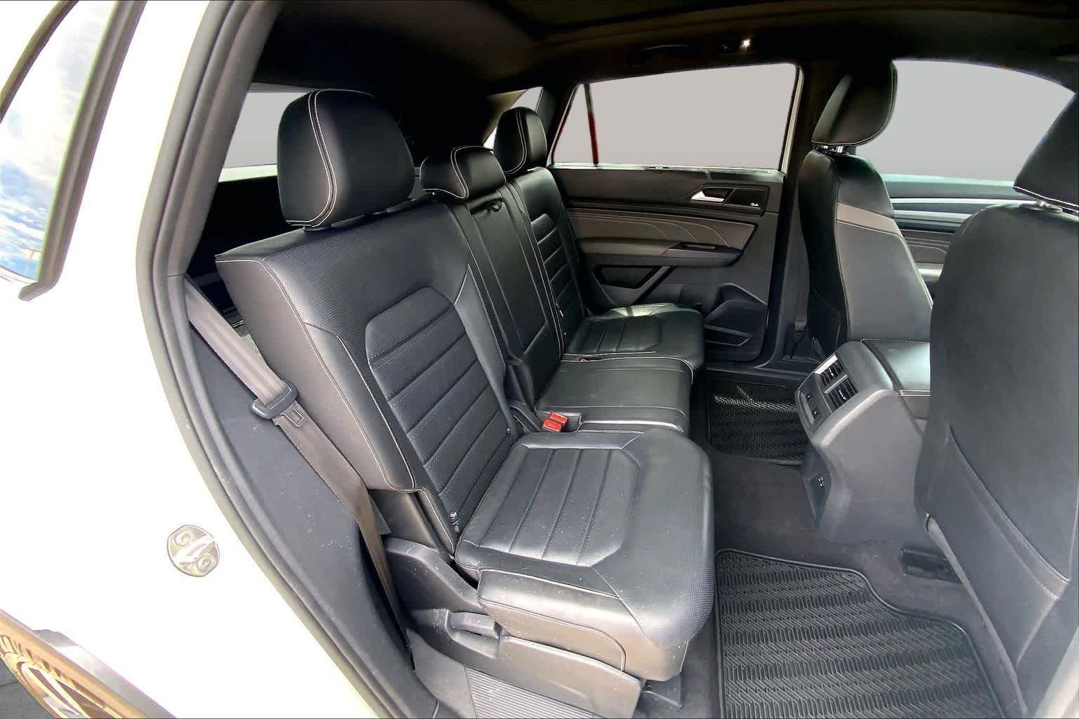 Used 2021 Pure White Volkswagen 3.6L V6 SEL Premium R-Line image 56