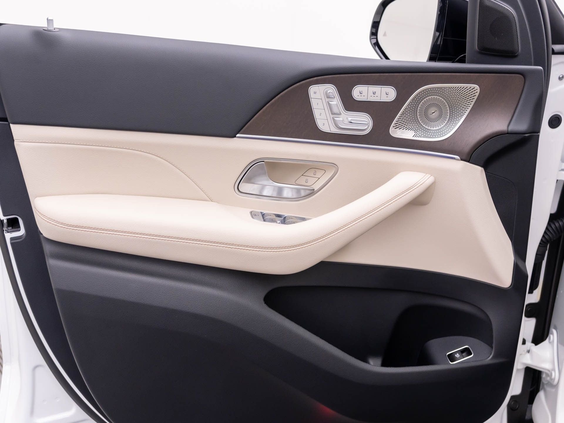 New 2027 Polar White Mercedes-Benz GLE 450 image 14