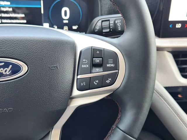 New 2026 Star White Metallic Tri-Coat Ford Active image 28