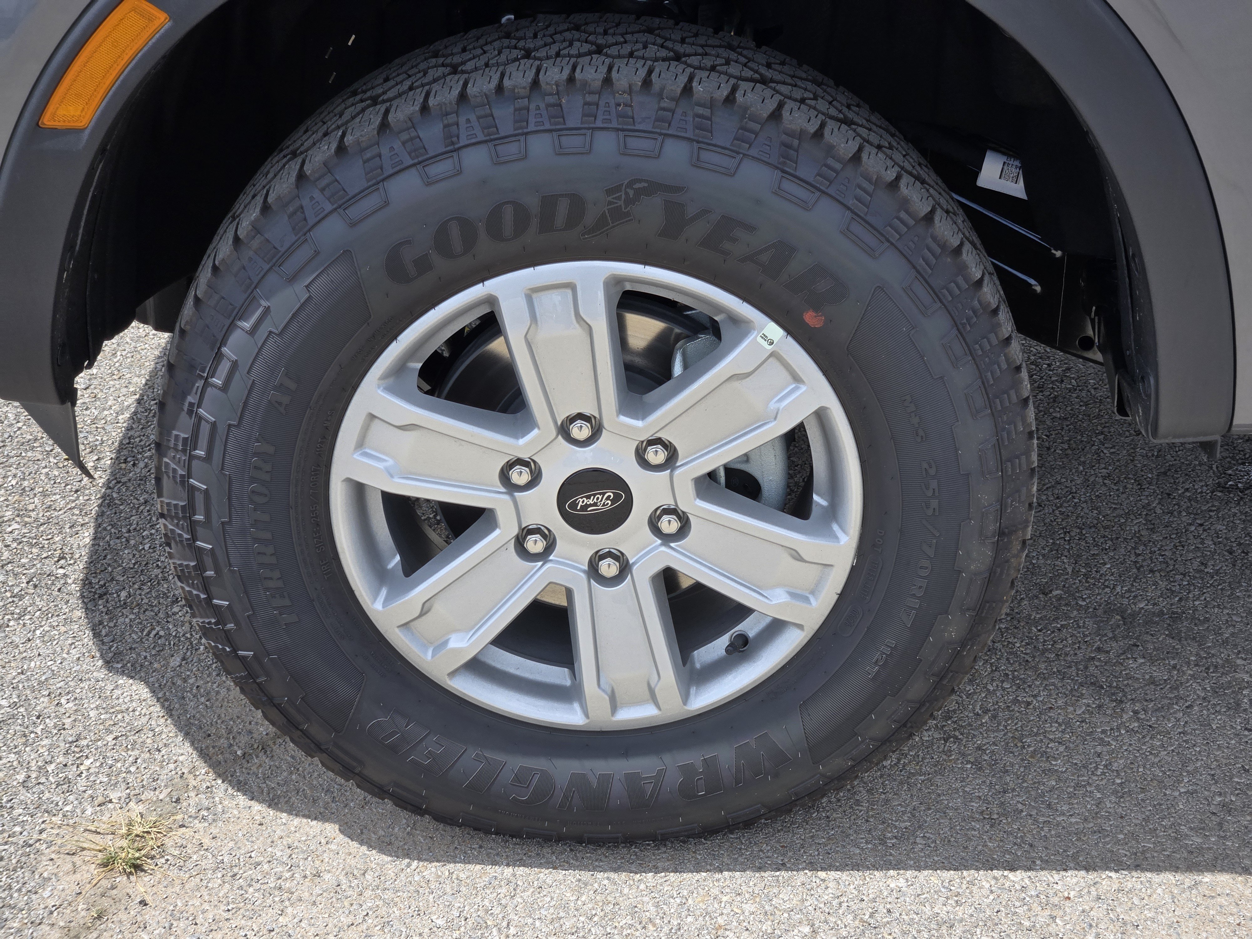 New 2026 Carbonized Gray Metallic Ford XL image 7