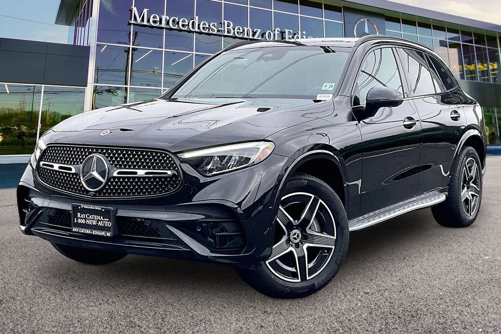2024 Mercedes-Benz GLC GLC 300 - Photo 6
