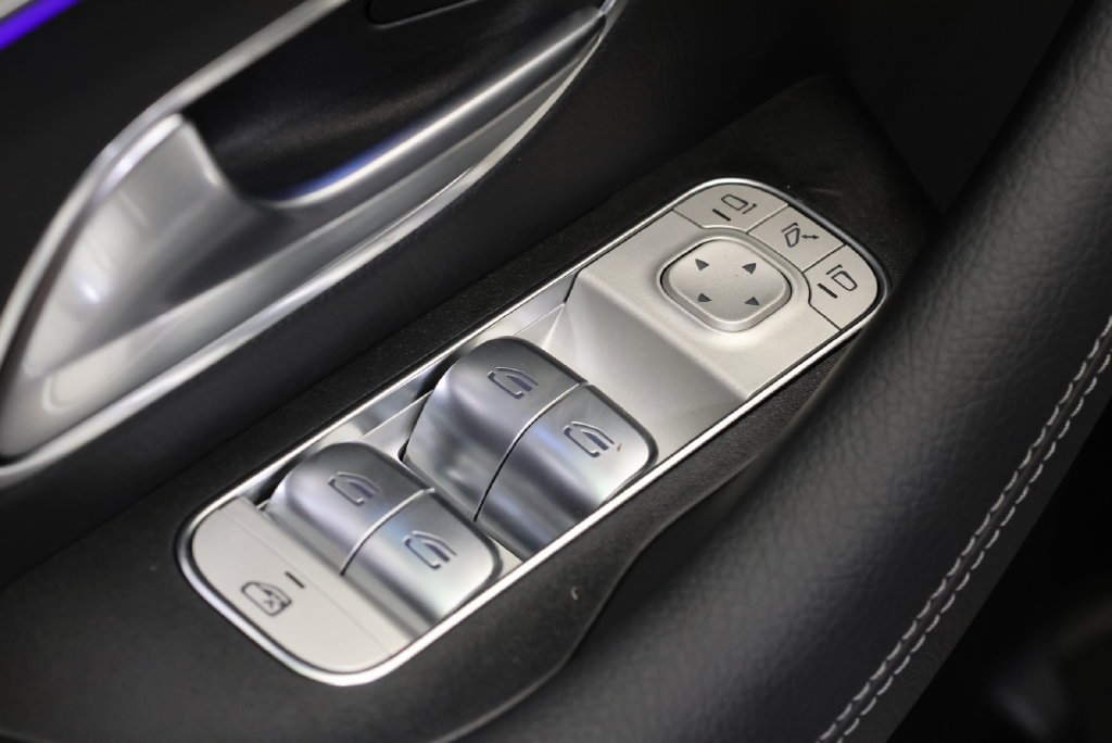Certified Used 2026 Black Mercedes-Benz GLE 350 image 35