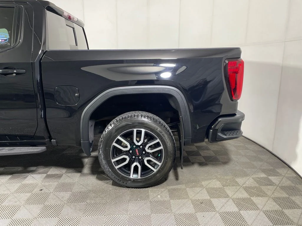 Used 2021 Black GMC AT4 image 5