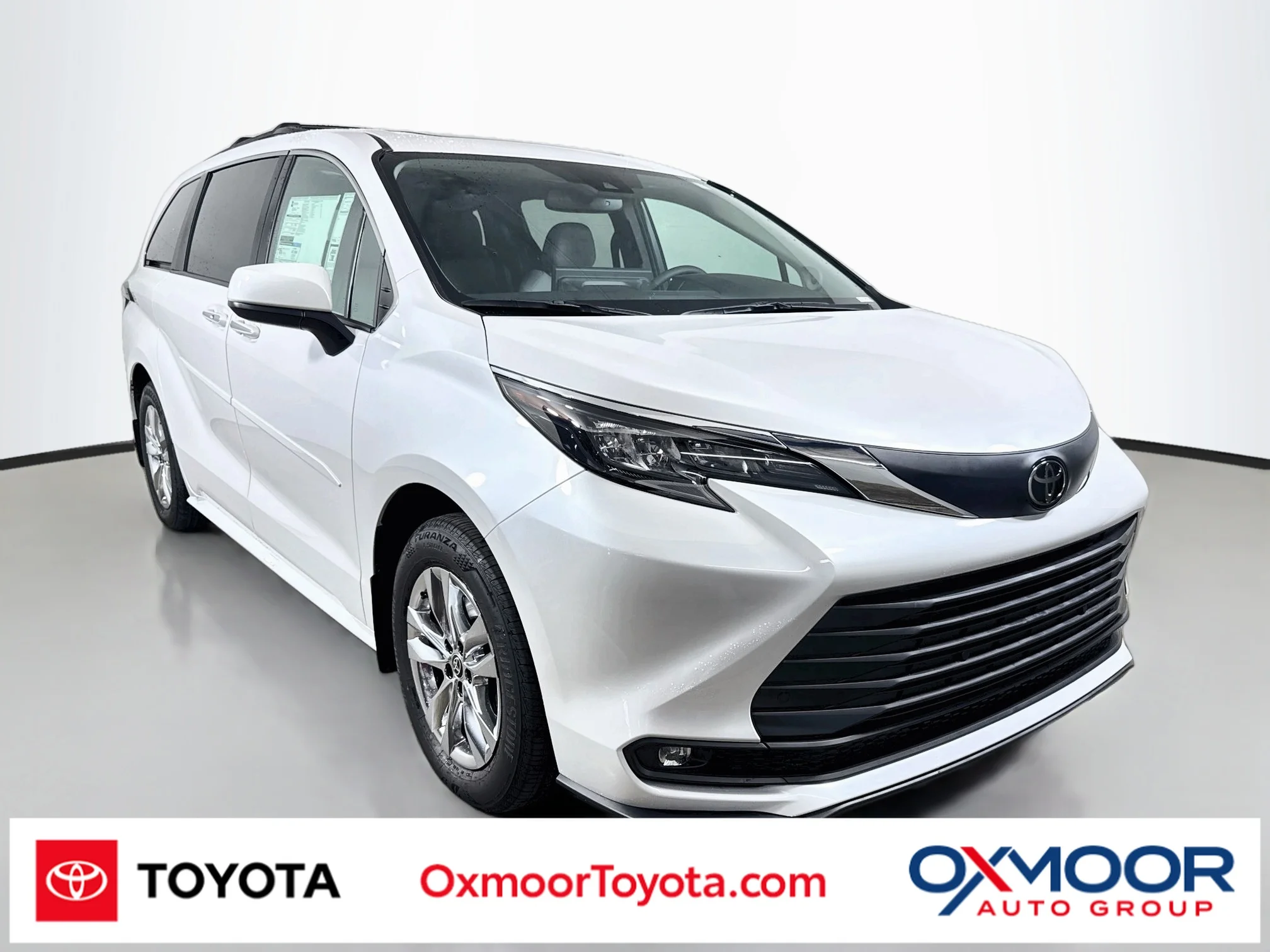 New 2026 Wind Chill Pearl Toyota XLE image 1