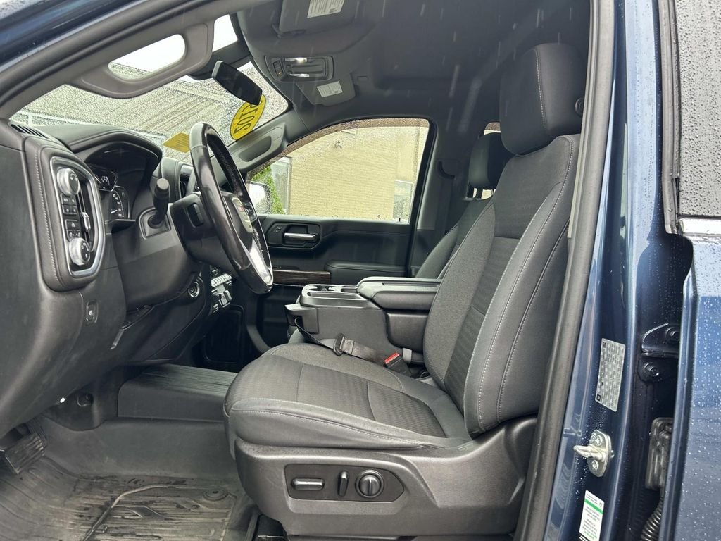 Used 2019 Blue GMC SLE image 14