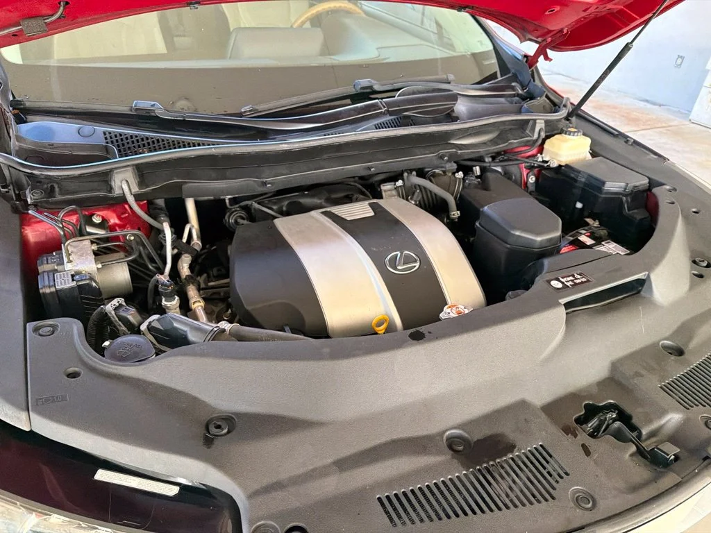 Used 2018 Red Lexus 350 image 13