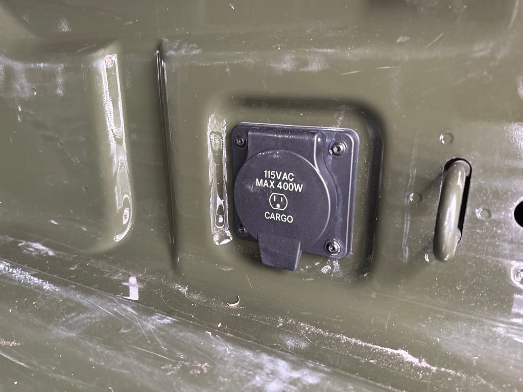 Used 2022 Green Clearcoat Jeep Rubicon image 27