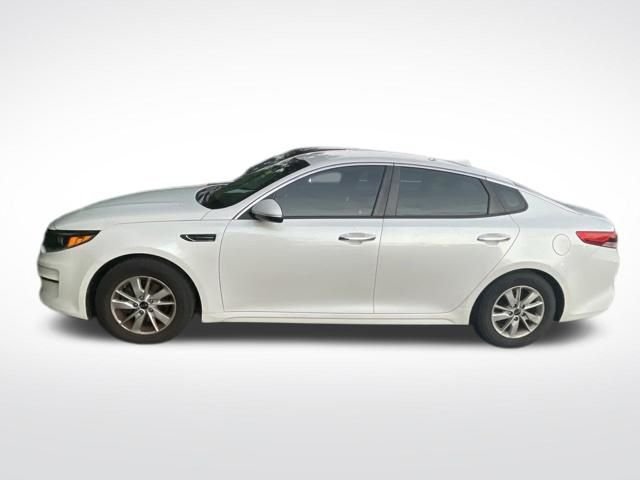 Used 2017 Snow White Pearl Kia LX image 6