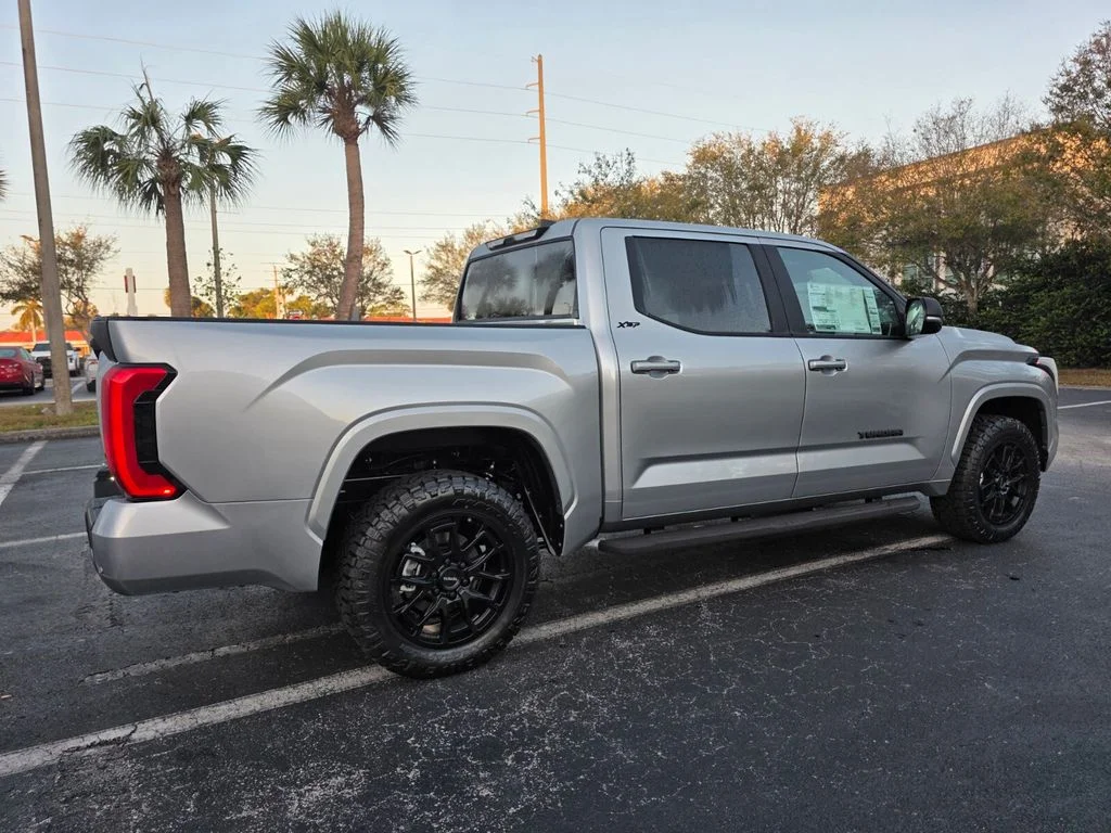 2026 Toyota Tundra SR5 - Photo 11