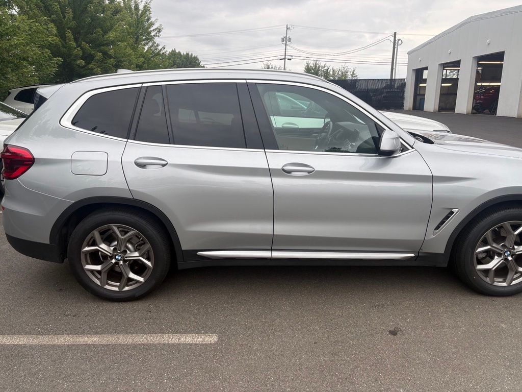 Used 2021 Glacier Silver Metallic BMW xDrive30i image 6