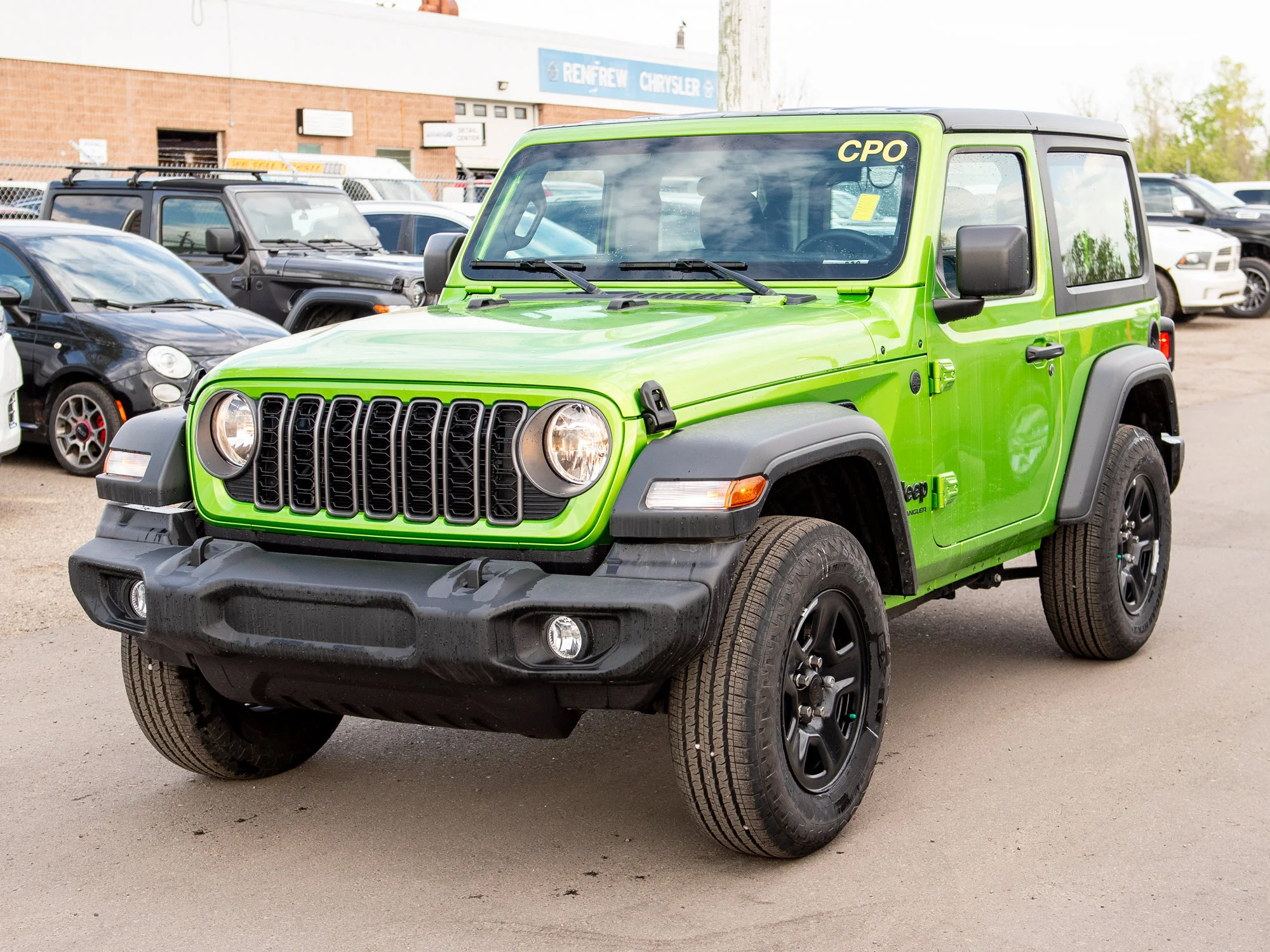 Certified Used 2026 mojito Jeep Sport * No Accidents | Backup Camera | Trailer Tow | Apple CarPlay | Trail Ready image 12