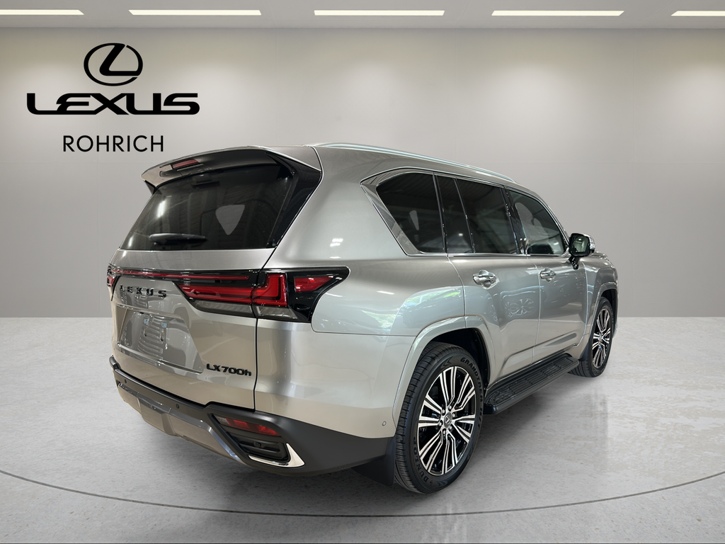 New 2026 Atomic Silver Lexus LX 700h LUXURY image 6