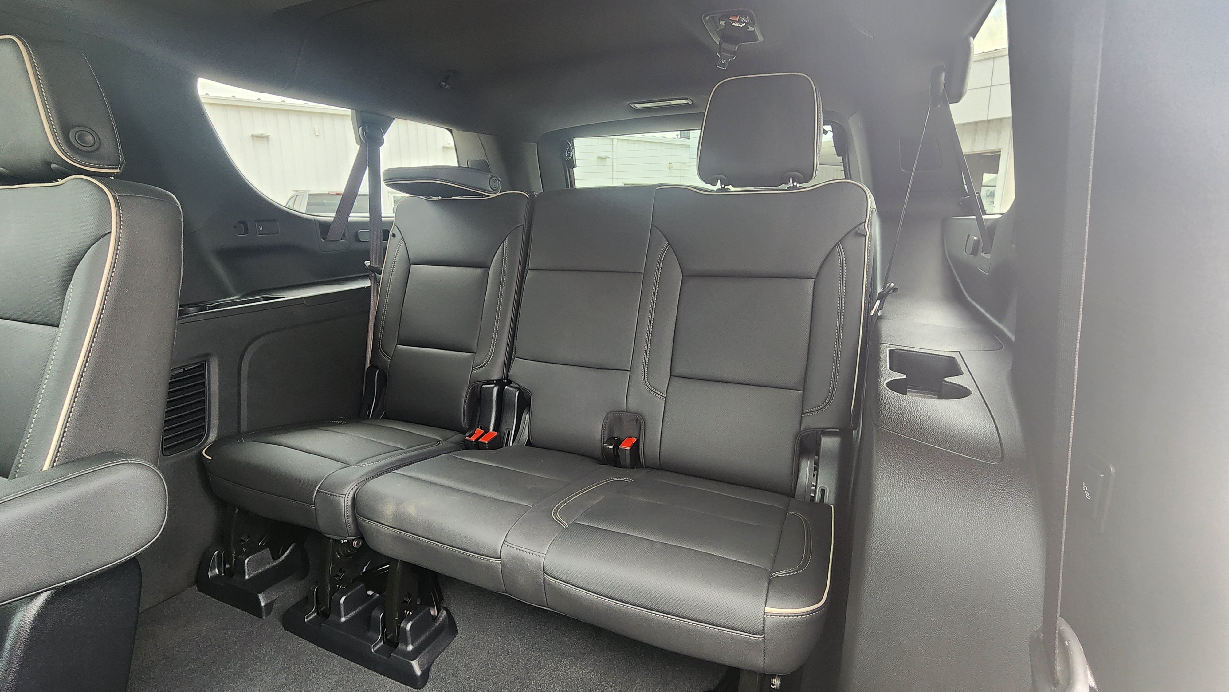 Certified Used 2025 Sterling Gray Metallic Chevrolet Premier image 24