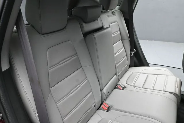 Used 2018 Red Honda EX-L image 24