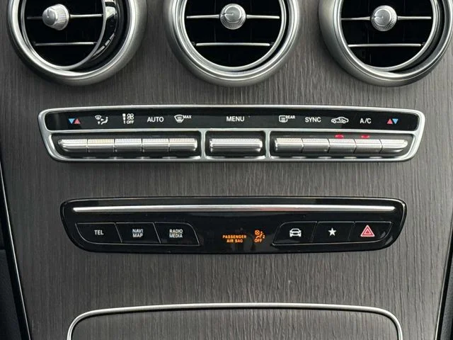 Used 2021 Black Mercedes-Benz GLC 300 image 20