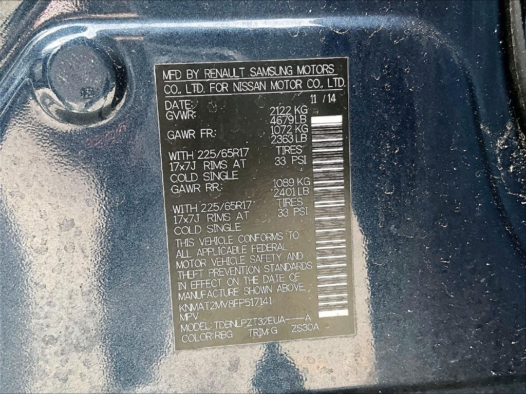 Used 2015 Arctic Blue Metallic Nissan S image 36
