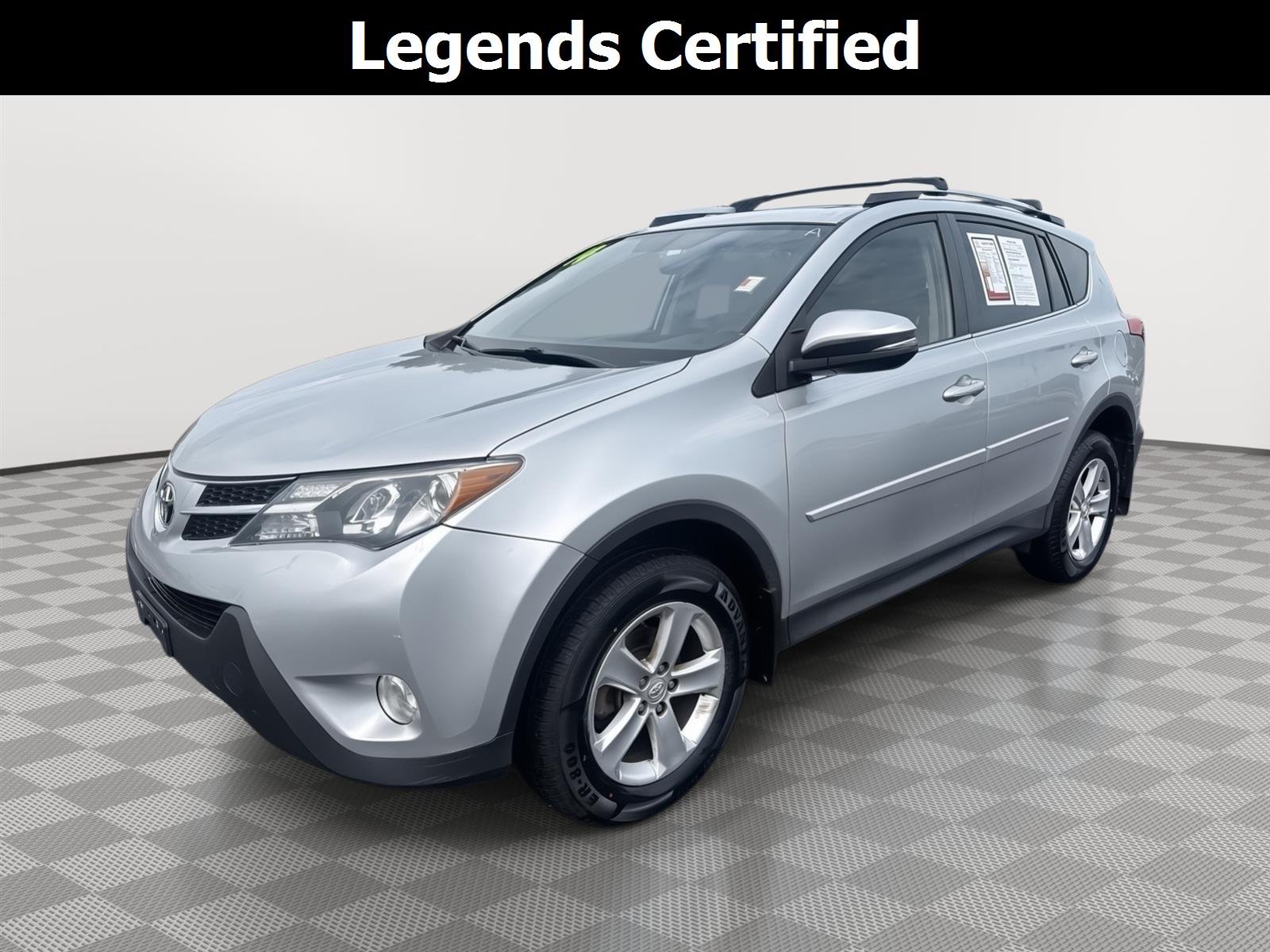 Used 2014 Classic Silver Metallic Toyota XLE image 1