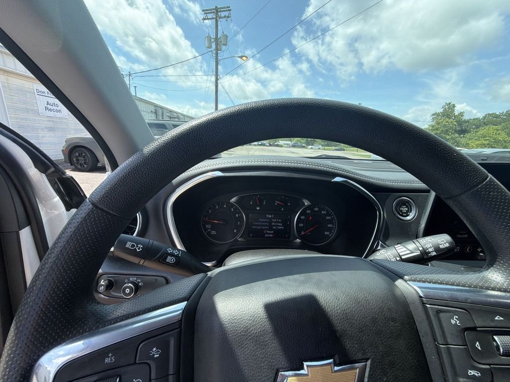 Used 2024 White Chevrolet LT image 15
