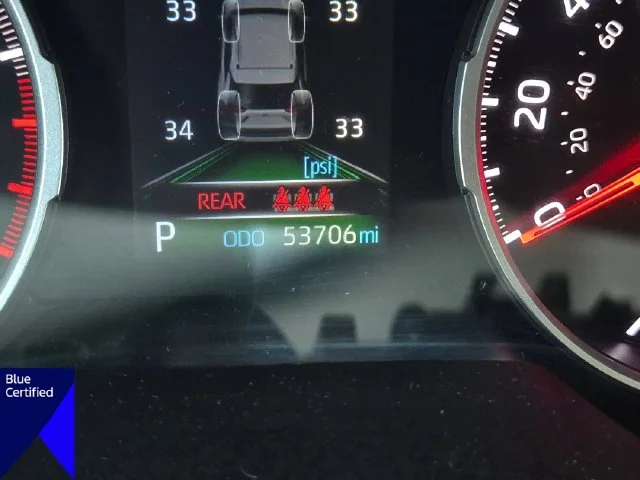 Used 2022 Black Toyota XLE Premium image 21