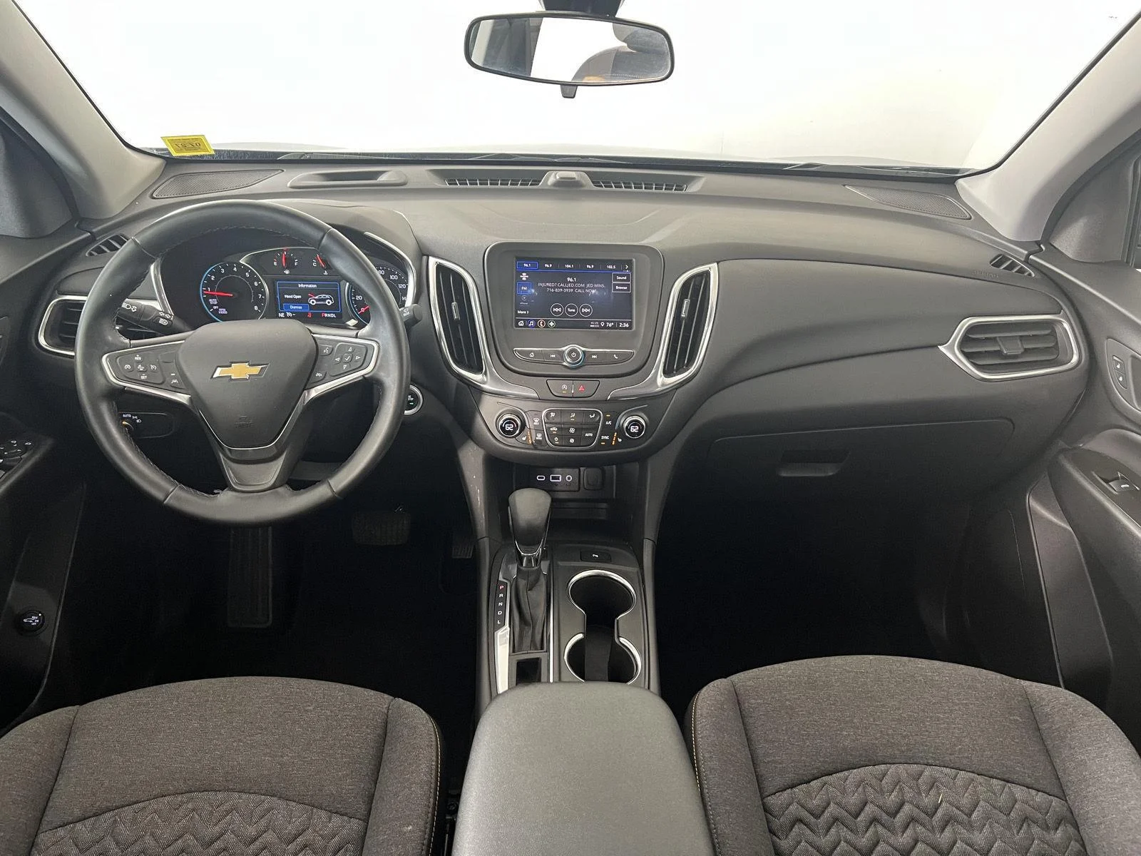 Used 2024 Lakeshore Blue Metallic Chevrolet LT image 19