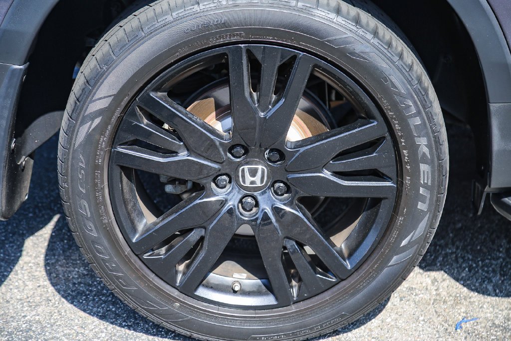 Used 2019 Modern Steel Metallic Honda Touring image 8