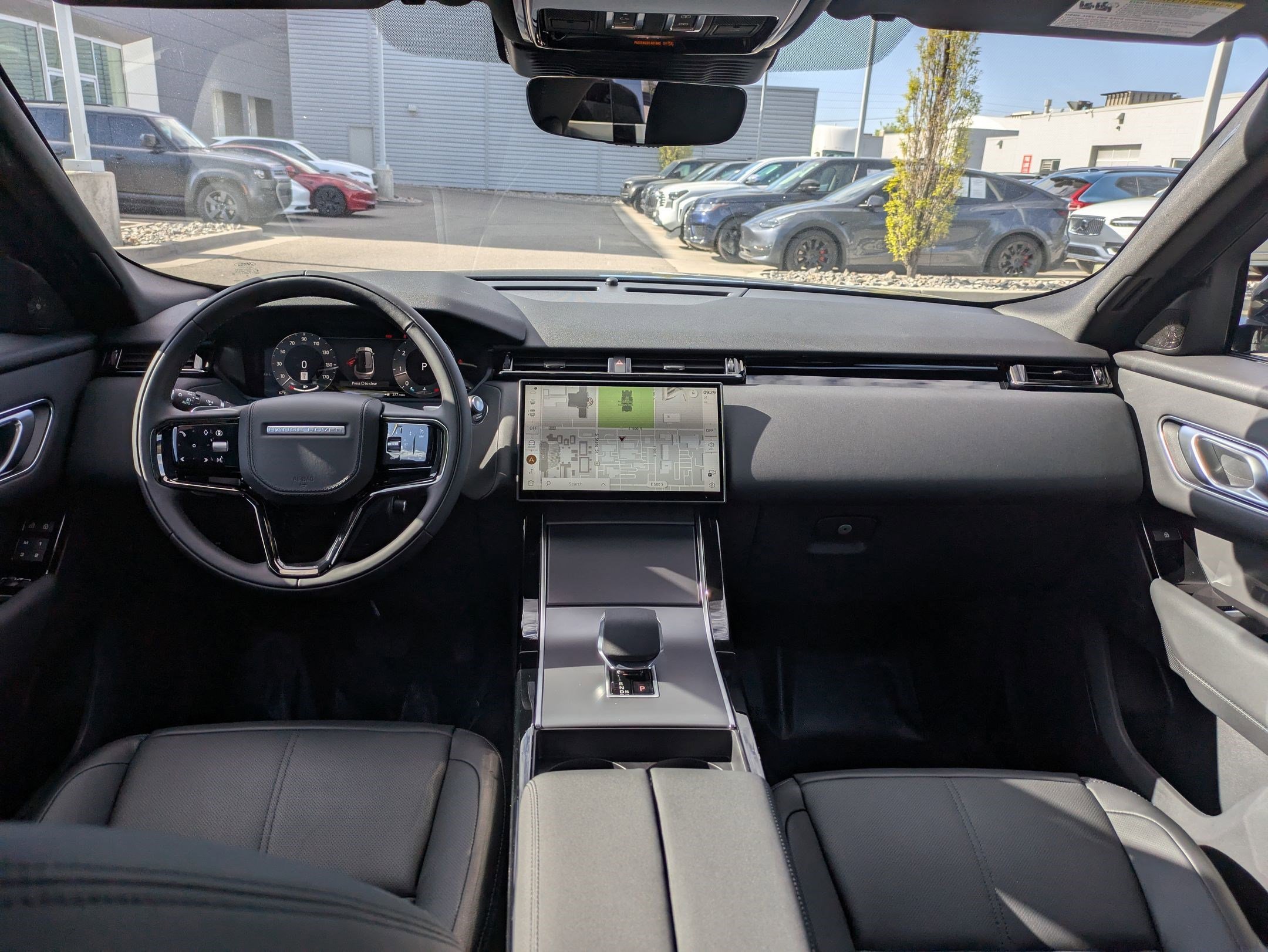 New 2026 Santorini Black Land Rover S image 27