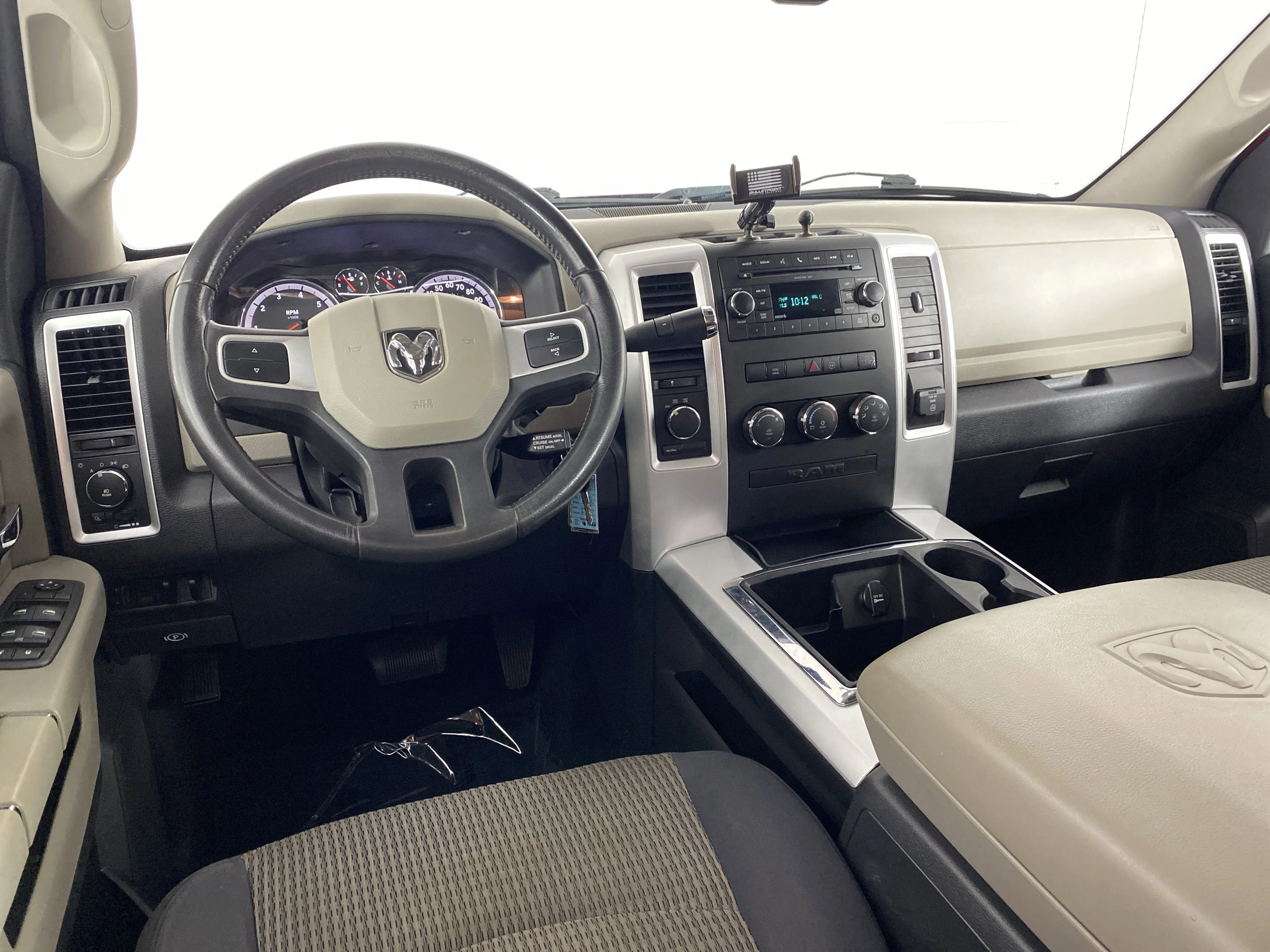 Used 2010 Inferno Red Crystal Pearl Dodge SLT image 14