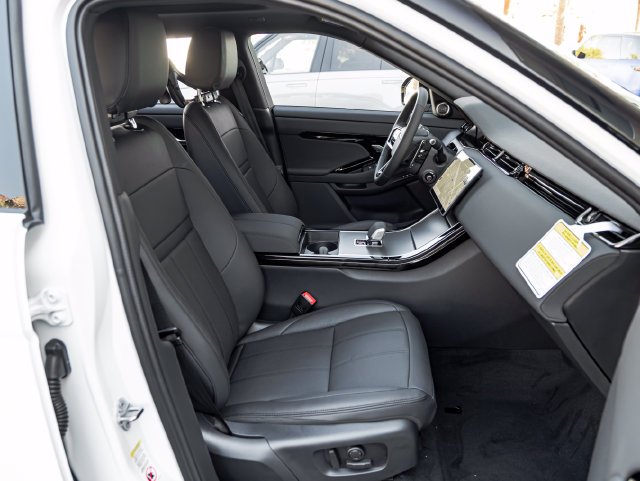 Used 2026 Fuji White Land Rover S image 35