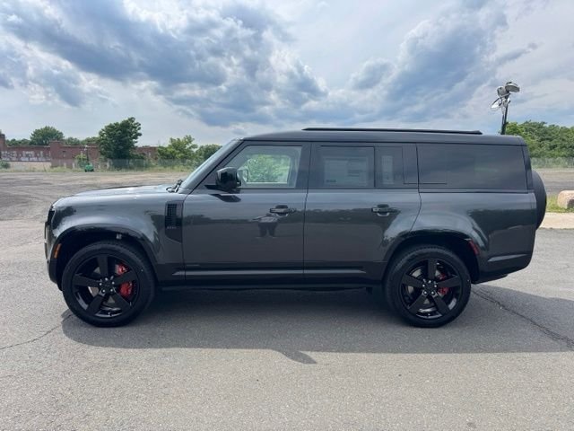 New 2026 Carpathian Grey Land Rover X image 2