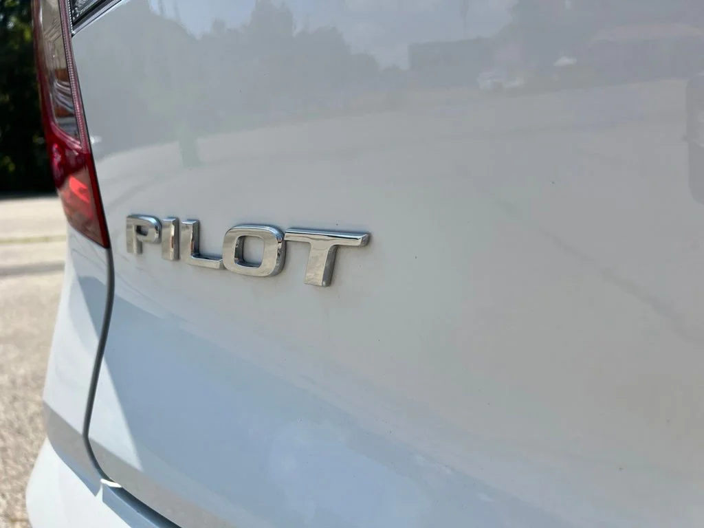 Used 2021 White Honda Special Edition image 10