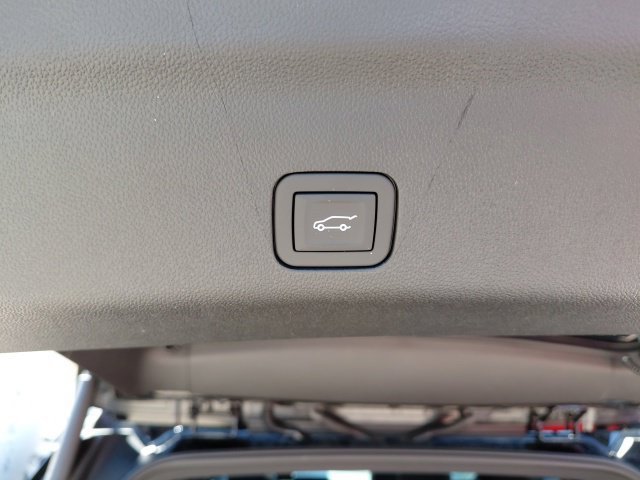 2026 GMC Yukon XL Denali - Photo 34