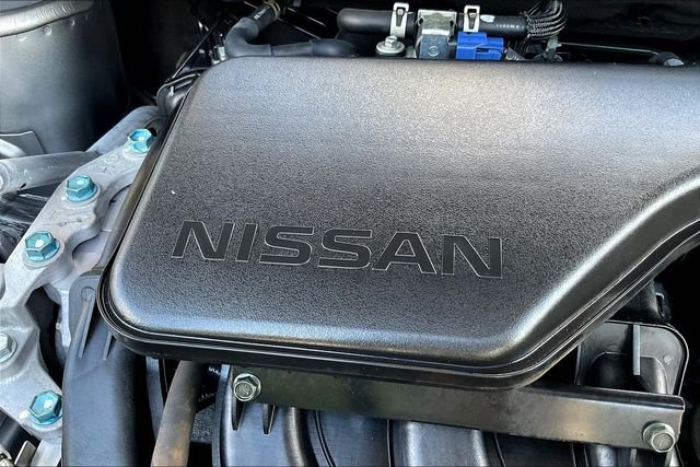 Used 2022 Gray Nissan SL image 32