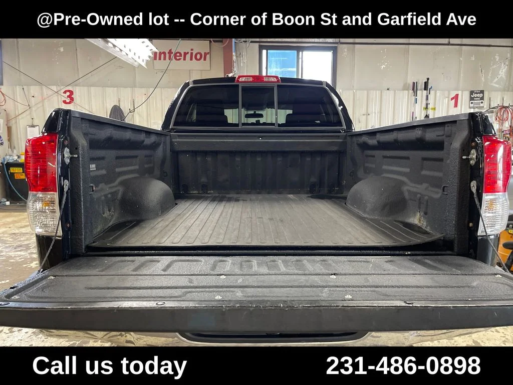 Used 2011 Black Toyota Grade image 21