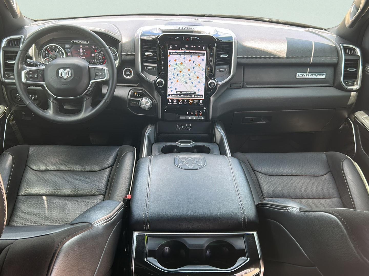 Used 2020 Diamond Black Crystal Pearlcoat Ram Laramie image 16