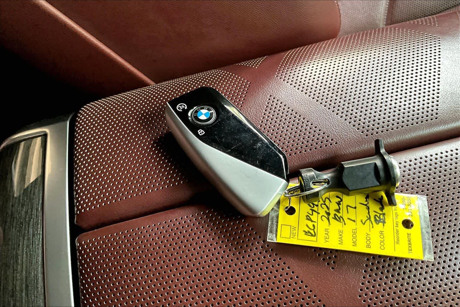 Used 2024 Carbon Black Metallic BMW xDrive60 image 14