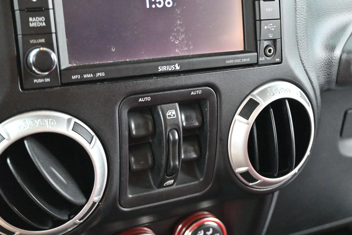 Used 2013 Anvil Jeep Rubicon 10th Anniversary image 24