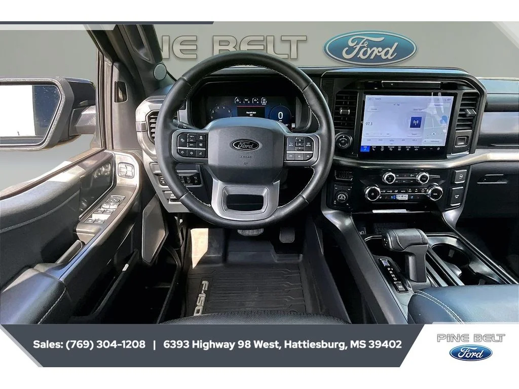 Used 2025 BLACK Ford Lariat image 5