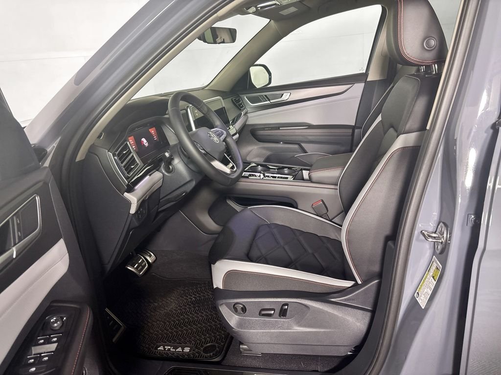New 2026 Pure Gray Volkswagen Peak Edition image 11