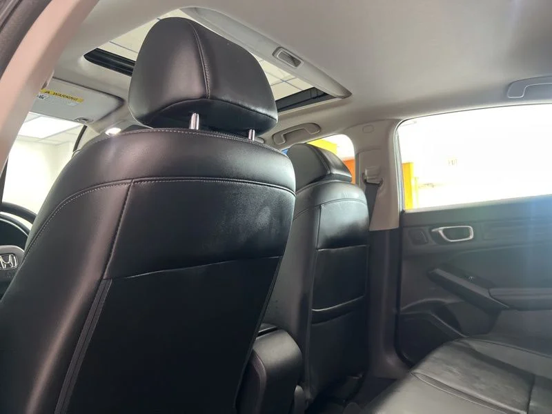Used 2024  Honda EX-L image 17
