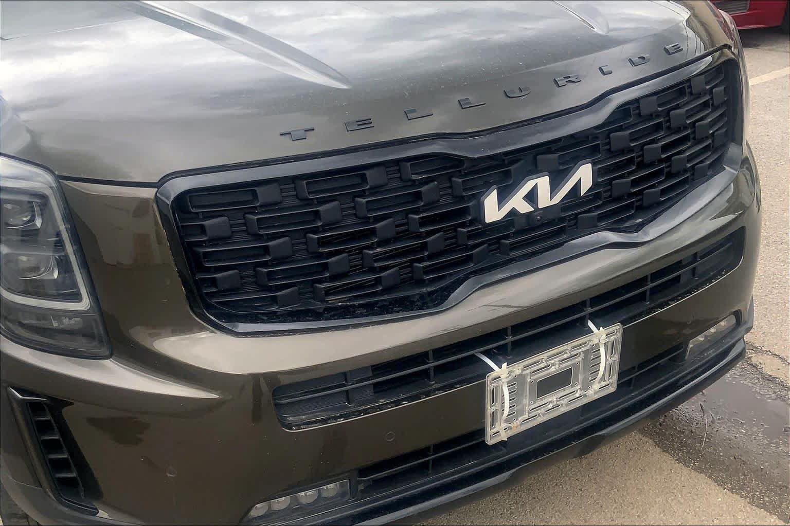 Used 2022 Dark Moss Kia SX image 29