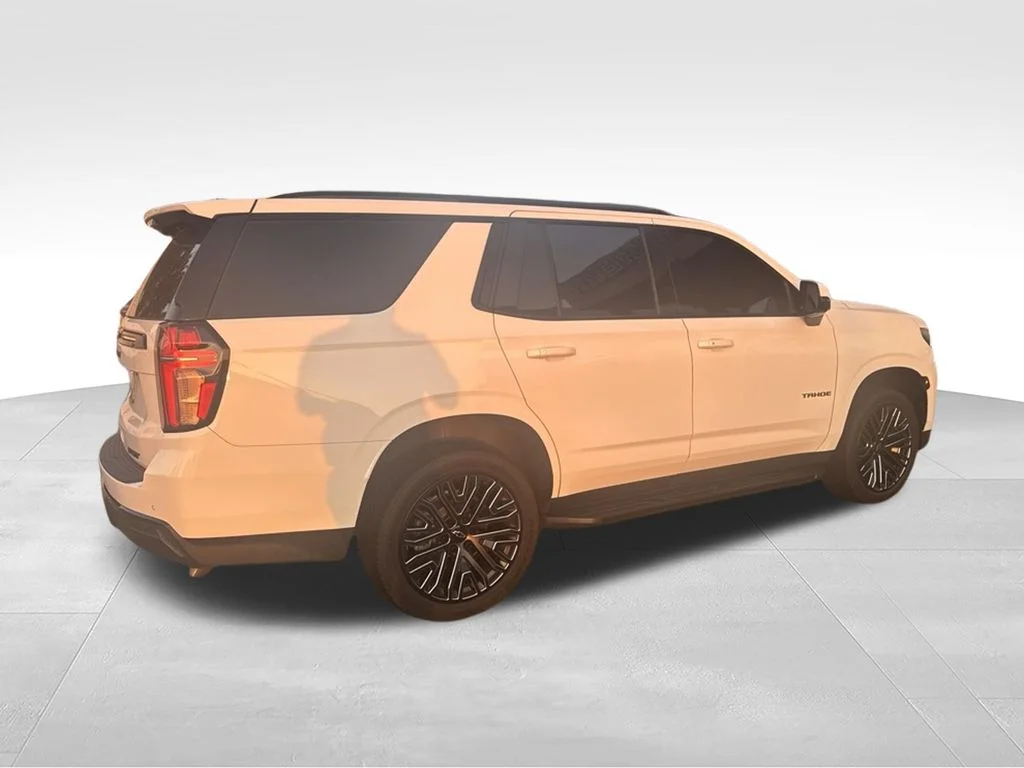 Used 2023 White Chevrolet RST image 4