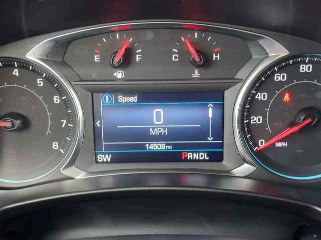 Used 2024 Gray Chevrolet RS image 26