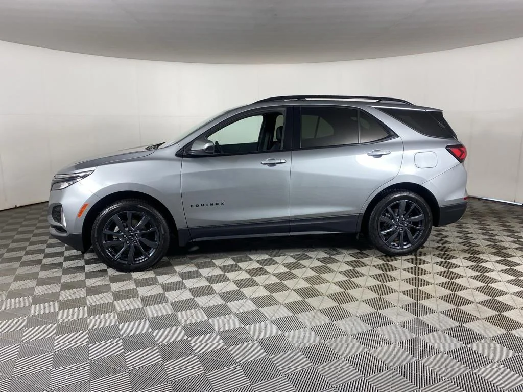 Used 2024 Sterling Gray Metallic Chevrolet RS image 4