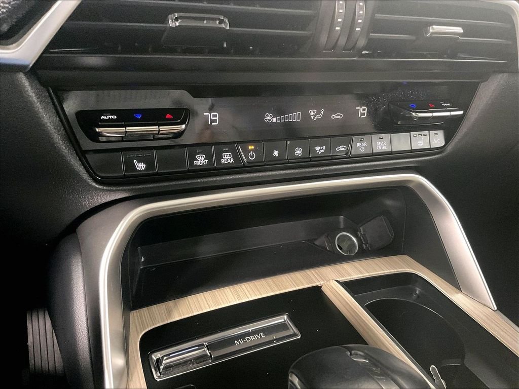 Used 2024 White Mazda Preferred image 26