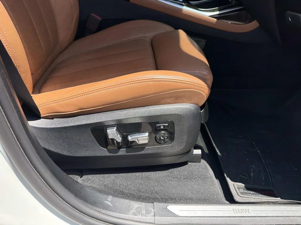 2021 BMW X7 40i - Photo 12