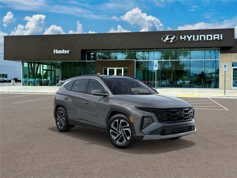 Used 2025 Hampton Gray Hyundai Limited image 2