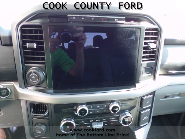 Used 2024 Avalanche Ford XLT image 5
