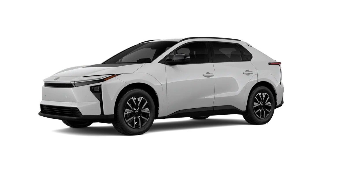 New 2027 Wind Chill Pearl Toyota XLE image 2