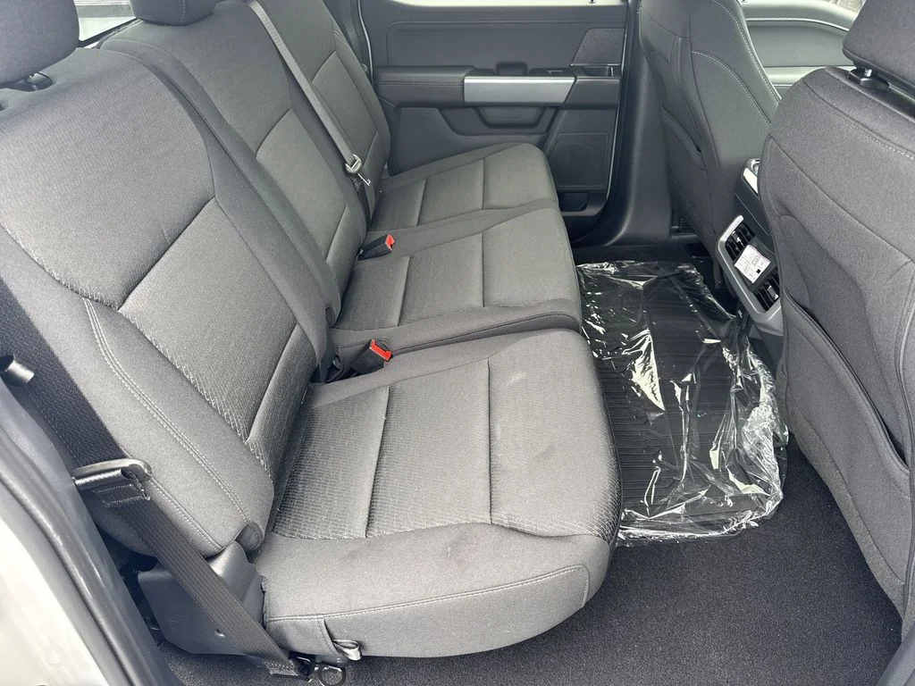 New 2026 White Ford XLT image 15