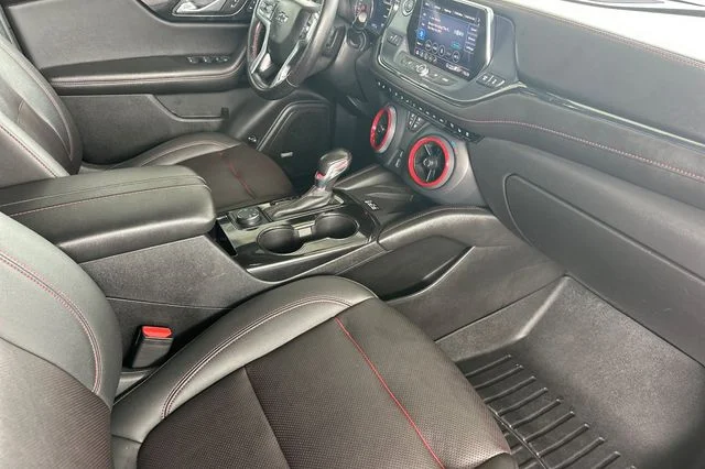 Used 2021 Red Chevrolet RS image 20
